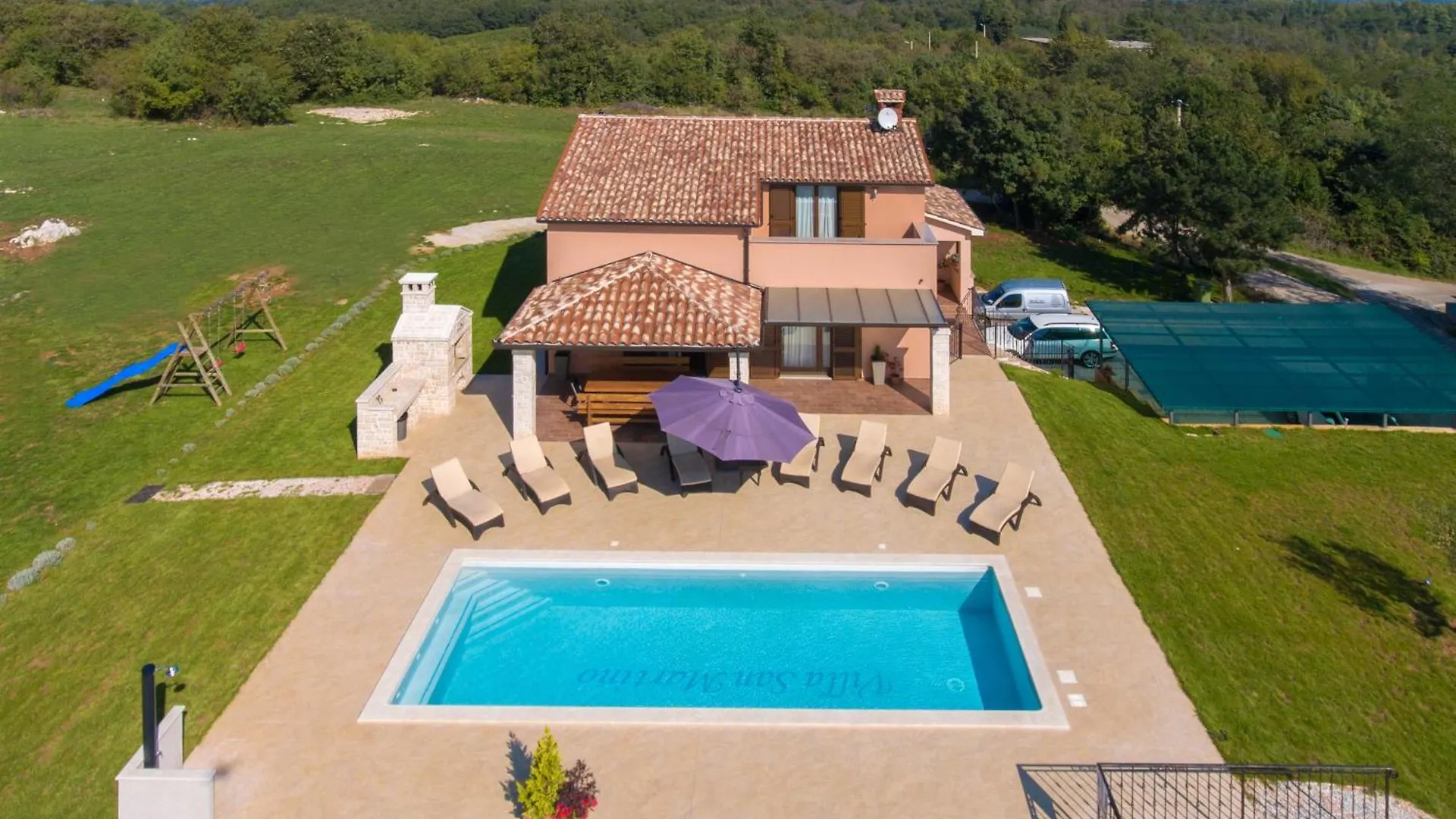 Nedeščina Villa San Martino